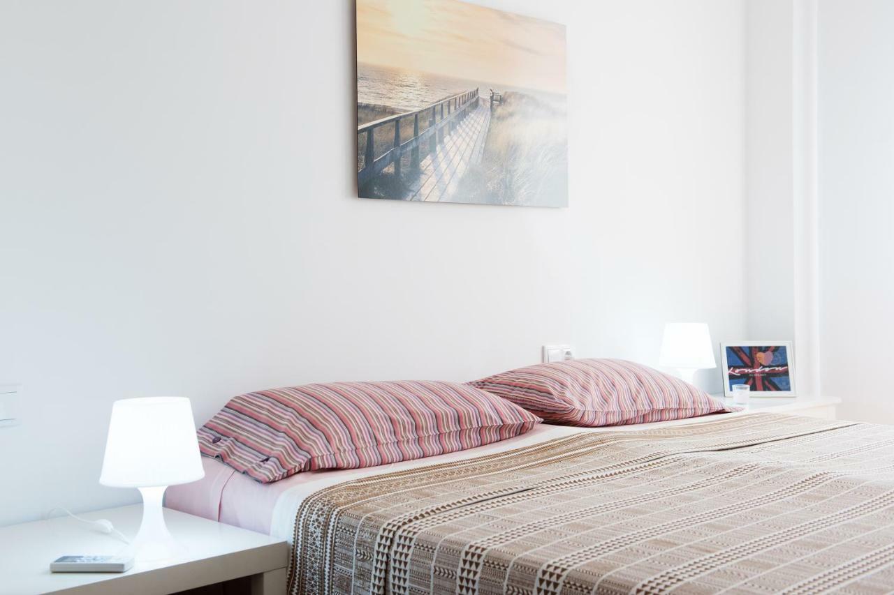 New Apartment With Big Terrace 10 Min Walk To Beach Supermarkets Calafell Eksteriør billede